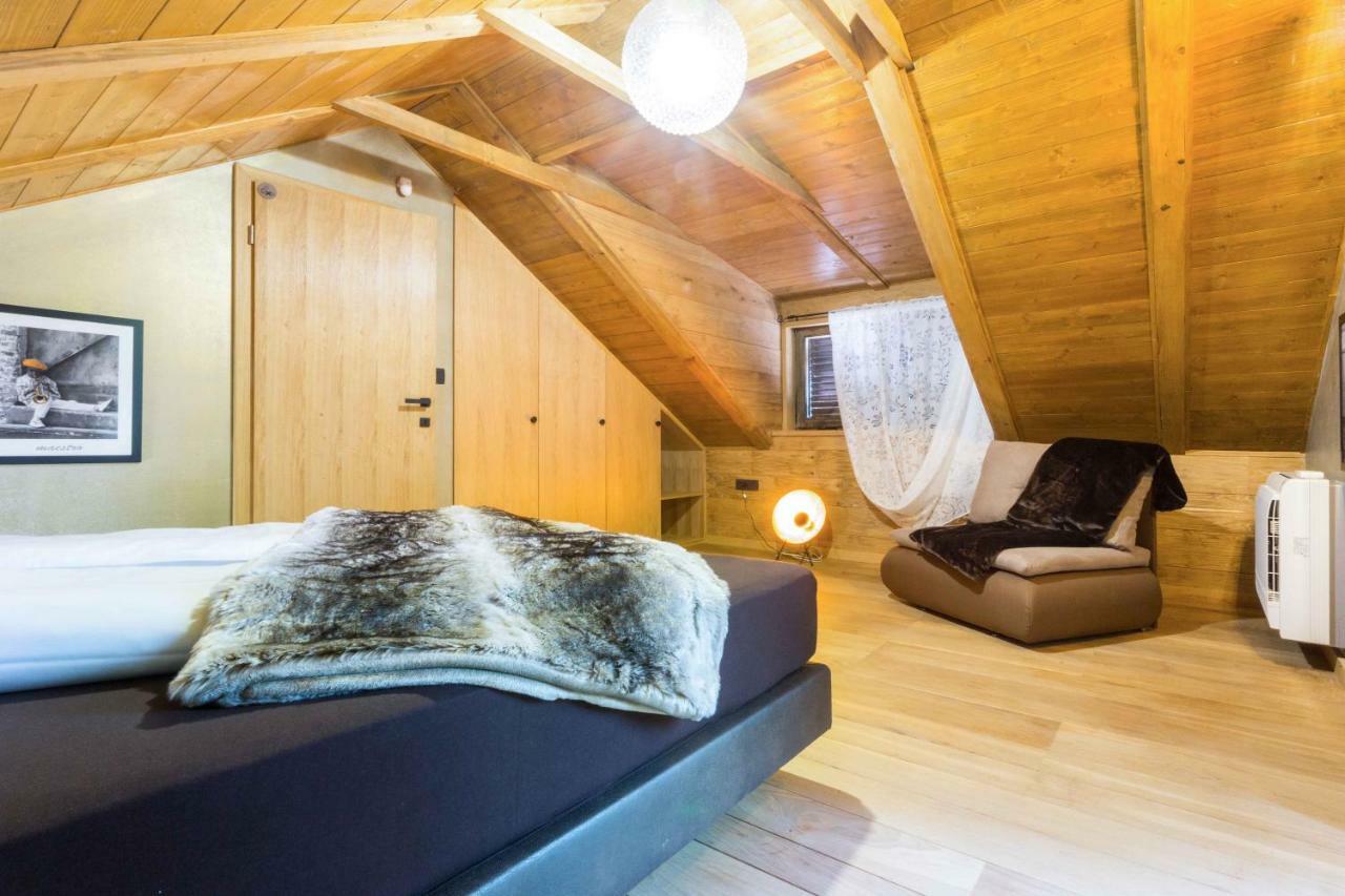 Zagreb, Kuca Za Odmor Swan River Holiday House Lasinja 外观 照片